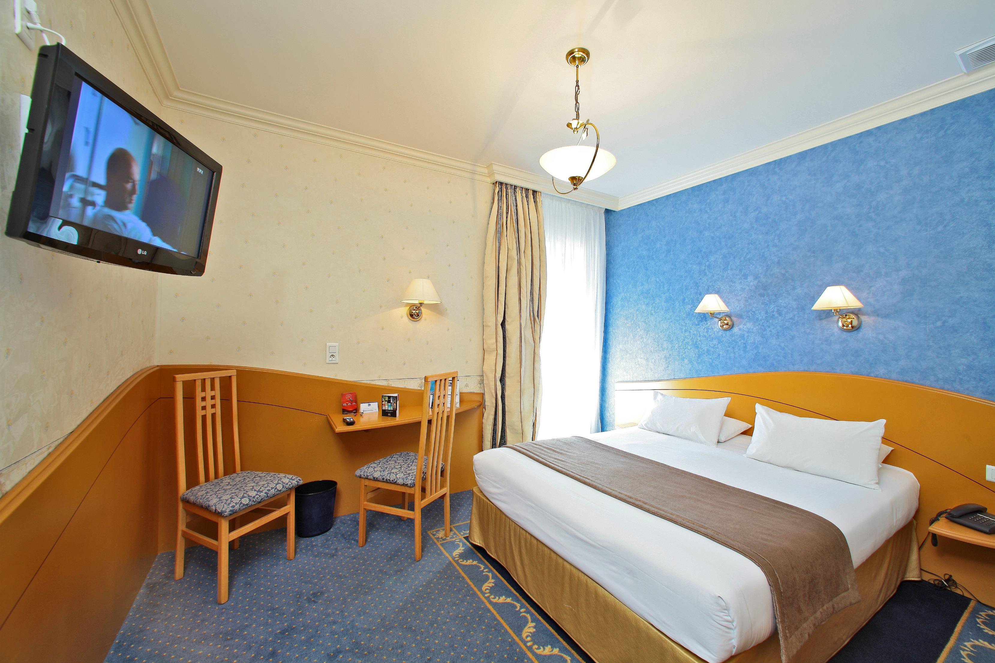 Best Western Beausejour ลูร์ด ภายนอก รูปภาพ